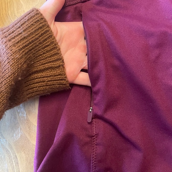 Champion Zip-Up Sweatshirt - Picture 4 of 7